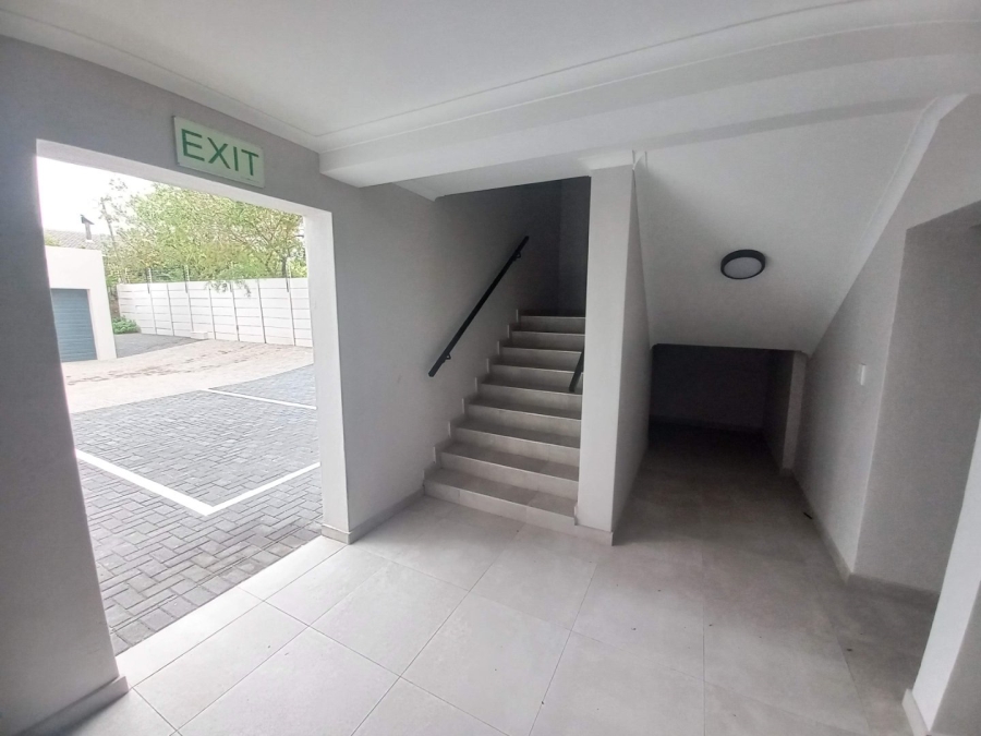 2 Bedroom Property for Sale in Table View Western Cape